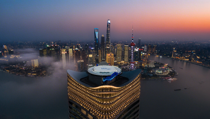 2025上海车展三大关键词:智驾规范、性价比突围、AI生态重构